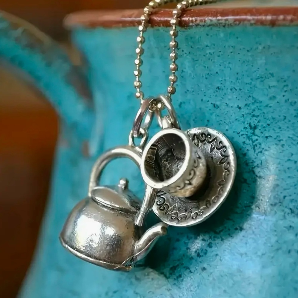 Brand New Retro Teapot & Coffee Cup Pendant Necklace